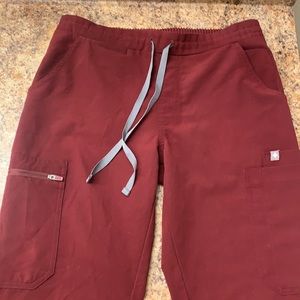 Figs- Skinny Scrub Pants - XS / Burgundy